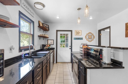 Kewaunee House | Cape Code Home Kewaunee Near Door County
