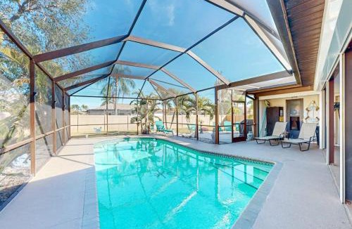 Fort Myers House | Cape Escape