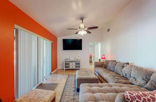 Fort Myers House | Cape Escape