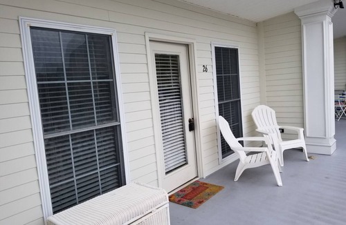 Cape May Condo | Cape May Condo Getaway w/Rooftop Deck, Onsite Parking, 1/2 Block to the Beach