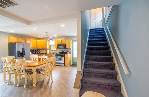 Villas House | Cape May Villas Pet Friendly 3 BR, 2 Bath home w/Pool & Hot Tub