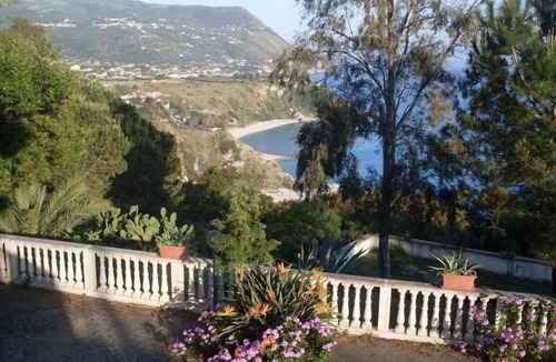 Ricadi House | Cape Villa for 6 persons