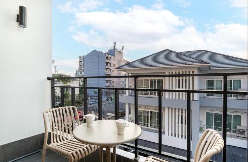 Thung Wat Don Apartment | Capitel Sathorn