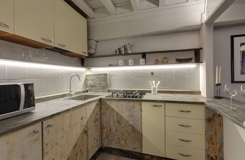 Santa Maria Novella Apartment | Capitelli Suite, glamor apartment in the core of the center of Florence
