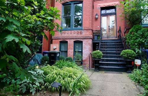 Stanton Park Bed & Breakfast | Capitol Hill Studio, near Capitol, Supreme Court, Eastern Market, Free Parking
