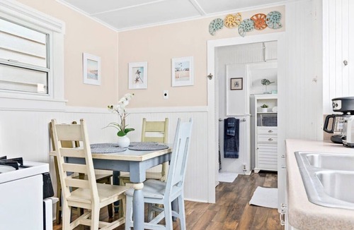 Capitola House | Capitola Beach Haven -Dog-friendly