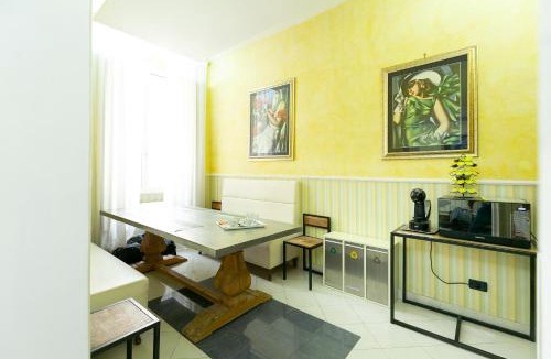 Rione XVIII Castro Pretorio House | Capitolium Rooms