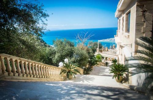 Taureana Hotel | CapoSperone Resort