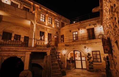 Ortahisar Hotel | Cappadocia Eagle Cave Inn