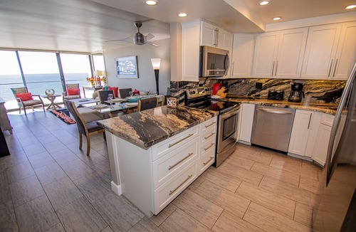 North Pacific Beach Condo | Capri Beach Accommodations