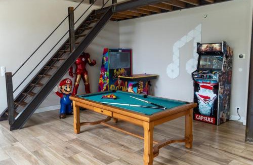 Vicq Villa | Capsule la grange arcade de jeux billard 4 chambres 300m2
