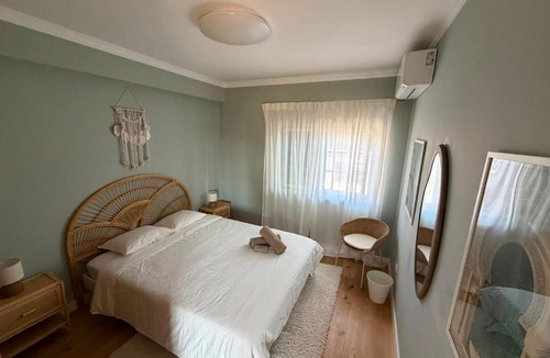 Corroios Villa | Capsule Marisol Beach House family retreat