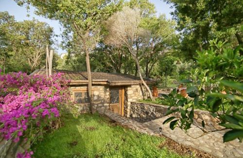 Agios Kirykos House | Captain Ikaros
