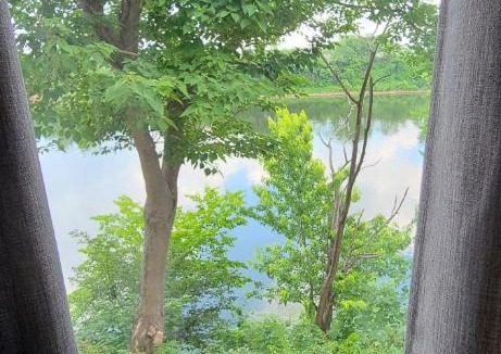 North Capitol Apartment | Captain's Quarters Riverfront #2
