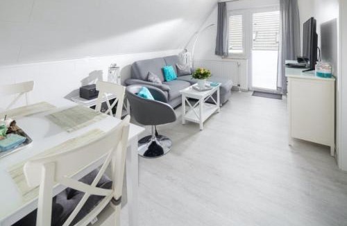Norddeich Apartment | Captains Cabin