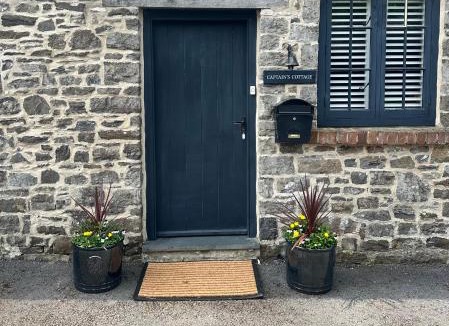 Pentrefelin Apartment | Captain‘s Cottage