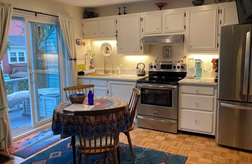 Gloucester House | Captain’s Lookout with Harbor Views & Roof Deck