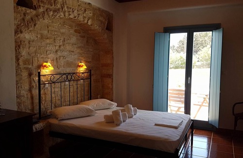 Chrissi Akti Hotel | Captains Rock