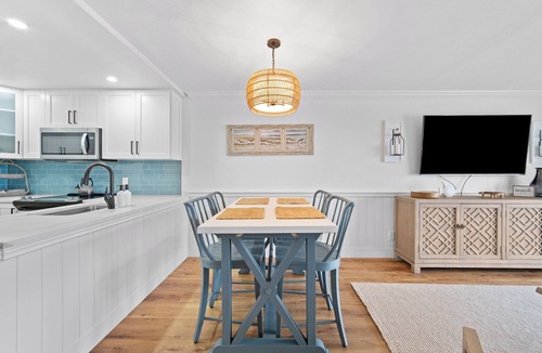 Captiva Condo | Captiva Beachfront Front Condo | Heated Pool | Private Gated Community