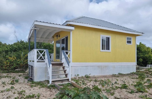 Codrington House | Captivating 1-bed Cottage in Codrington