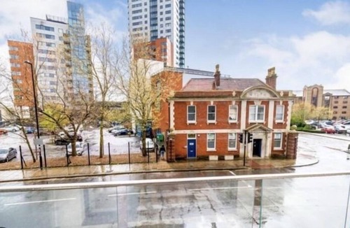 Ocean Village Apartment | Captivating 2-Bed Apartment in Southampton