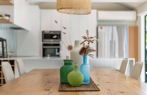 Blairgowrie House | CAPTIVATING CENTENARY BEACH HOUSE IN BLAIRGOWRIE