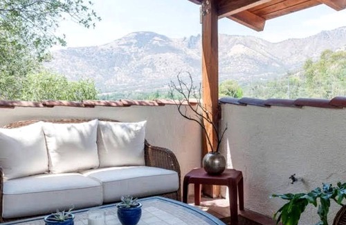 Three Rivers Villa | Captivating Riverfront Vacation Rental for Large Groups in Three Rivers, California