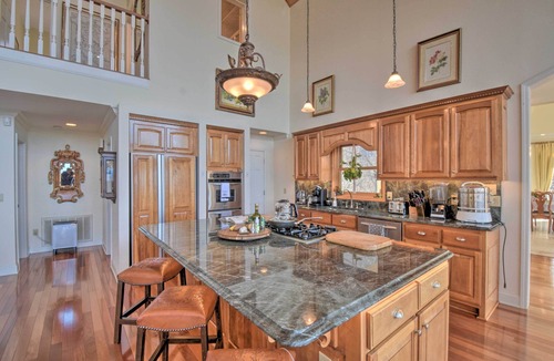 Hayesville Apartment | Captivating Vacation Rental Apt in Hayesville!