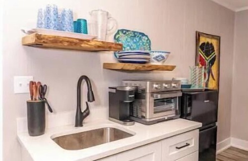 Wirtz Resort | CARACUL, a cozy stay for four in the lodge of Karoo at Smith Mountain Lake