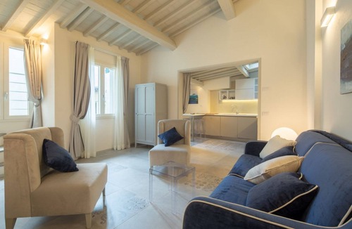 Santa Croce Apartment | Carapelli 7 Spectacular penthouse