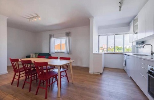 Cascais Apartment | Carcavelos Sun Apartment