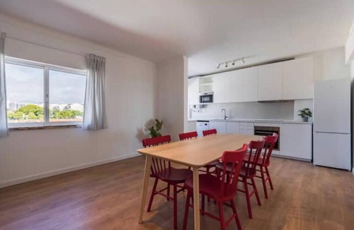 Cascais Apartment | Carcavelos Sun Apartment