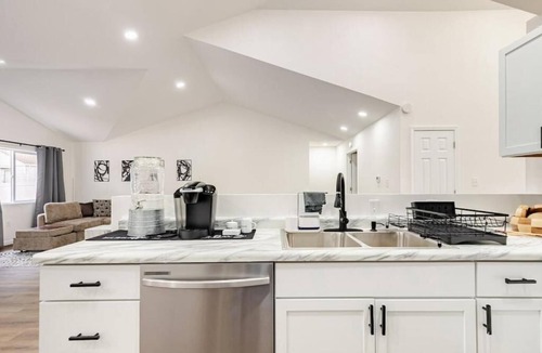 Airport Township House | Cardinal Nest - Modern 4BR Home Near Airport, St. Charles & Downtown STL