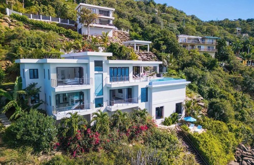 Estate Peterborg Villa | Caribbean Paradise - Magens Bay beachfront villa
