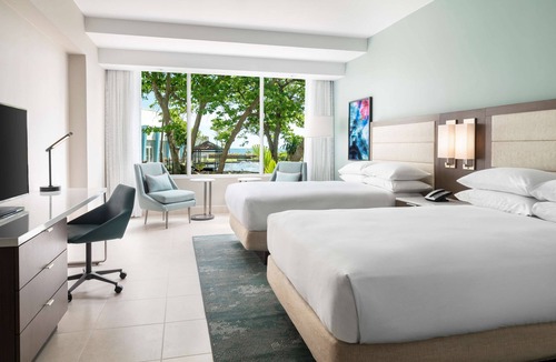 Puerta de Tierra Resort | Caribe Hilton