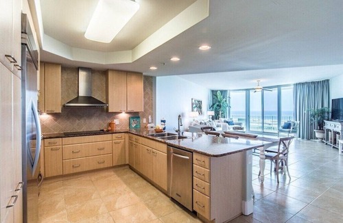 Orange Beach East Condo | Caribe Resort C811 | Orange Beach AL