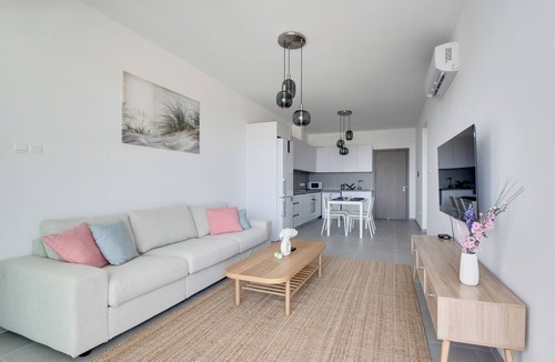 Livadia Apartment | Carisa Elysium Larnaca