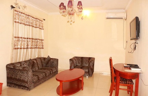 Calabar Hotel | Carlcon Hotel