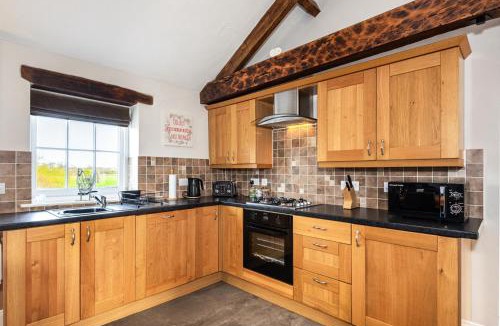 Carlisle House | Carleton Mill Cottage