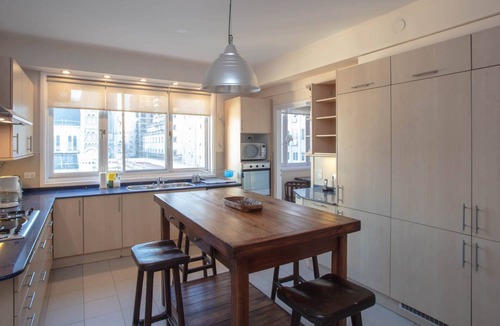 Retiro Apartment | Carlitos Gardel | Spacious 3 Bedroom in Downtown