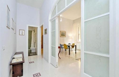 Esquilino Apartment | Carlo Alberto by Halldis