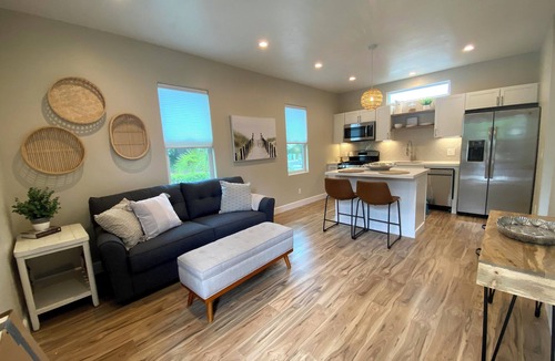 Aviara House | Carlsbad Charm - steps from everything, Theater, Library, Coffee shop, dining.