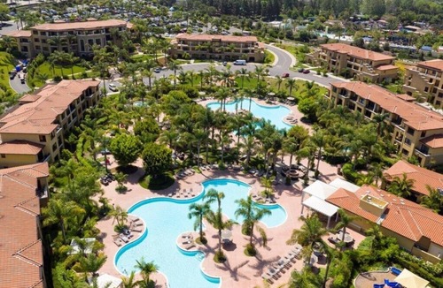 Carlsbad Condo | Carlsbad | Upscale Beach Retreat | Pool + Ocean | 2BR