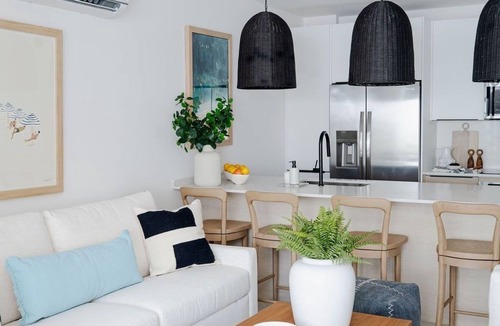 Lower Carlton House | Carlton Cove
