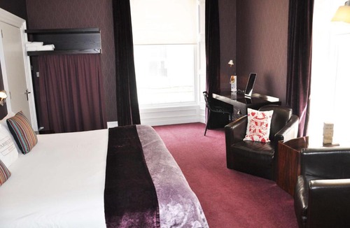 Central Aberdeen Hotel | Carmelite Hotel