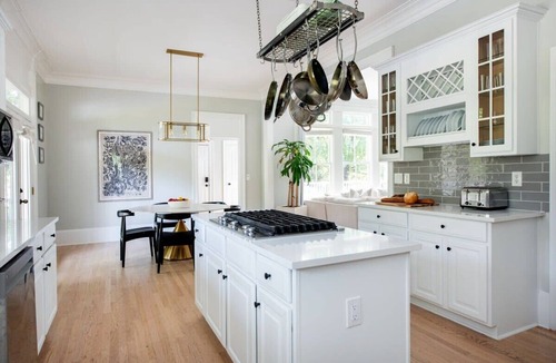 Inman Park Apartment | Carmelot