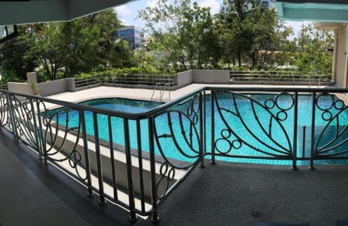 Bang Na Hotel | Carnation Residence
