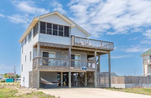 Kitty Hawk House | Carolina Kai, Kitty Hawk MP 3, 275 Yds to Beach, Ocean View, Pool, Hot Tub, Flex Stays