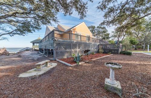 Saint Helena Island House | Carolina Sunrise - Private Beach & Gorgeous Views