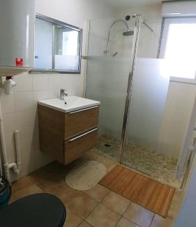Oyonnax Apartment | Caroline